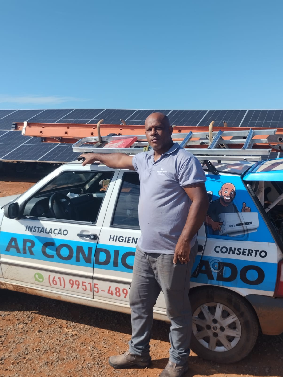 Técnico VF Ar Condicionado em atendimento